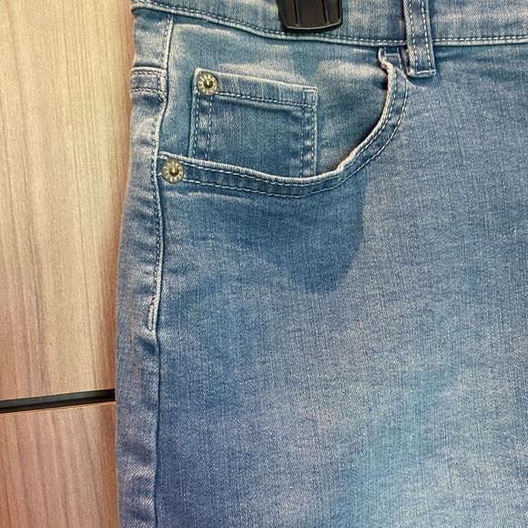 Thereabouts Brand Denim Mini Skirt Size 16.5P Waist 33 - Picture 3 of 7